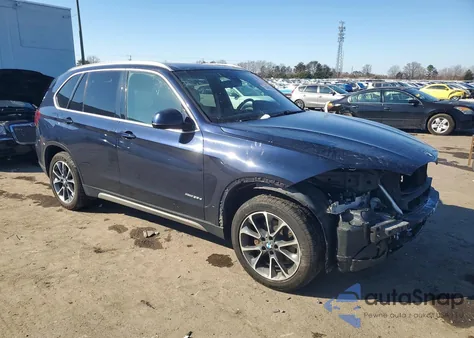 2017 BMW X5 xDrive35D z USA, uszkodzony, nr VIN 5UXKS4C35H0Y16079